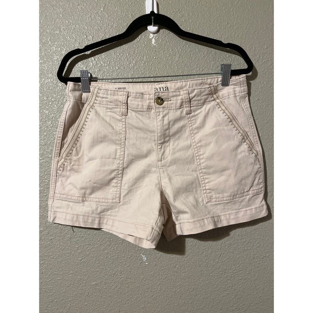 A.n.a women’s high-rise shorts size 8